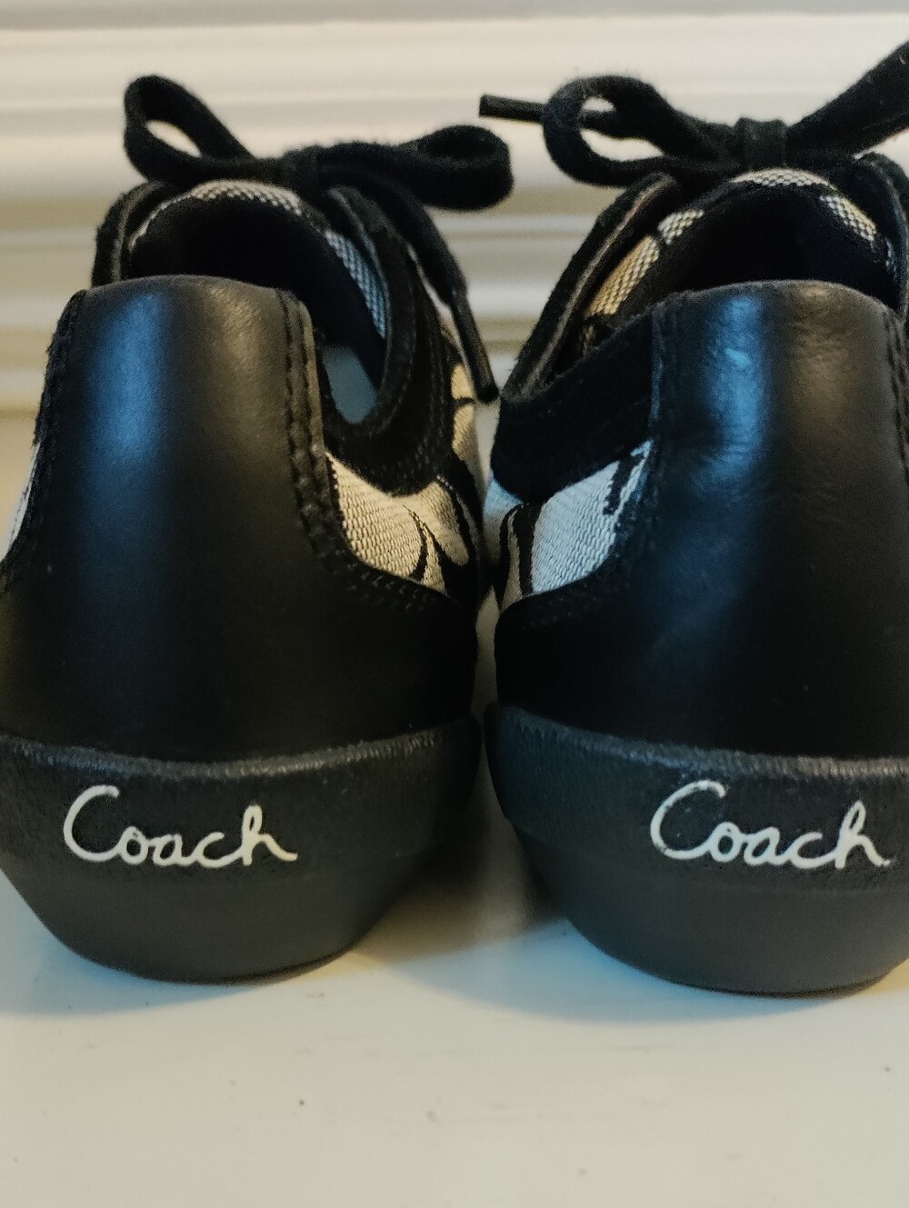 Coach Baylee Signature C Canvas Black Suede Sneakers Shoes Women's 6.5 M - Picture 3 of 6